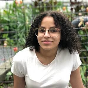 Meet your Posher, Luisa